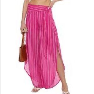 VIX Paula Hermanny red sail sports solid Liz pants